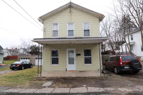 122 Morris Ave, Scranton, PA 18504