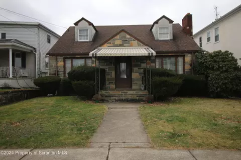 2047 Farr St, Scranton, PA 18504