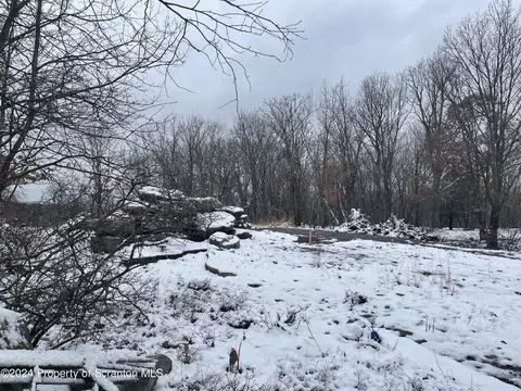 19 Terrace, Scranton, PA 18505 photo 3