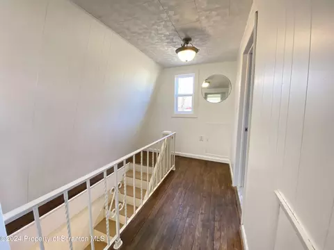 Entry Way - 1835 Cusick Ave, Scranton, PA 18508 photo 4 of 4