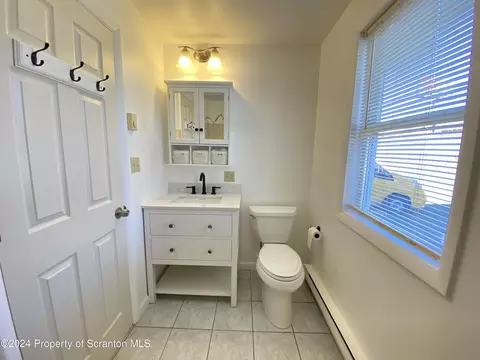Bath - 1835 Cusick Ave, Scranton, PA 18508 photo 3 of 7