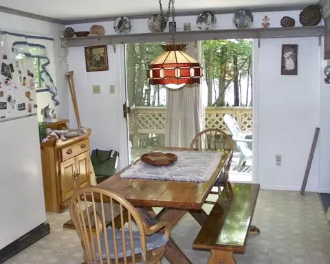 114 E Shore Dr, Dingmans Ferry, PA 18328 photo 3