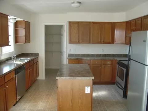 158 Skyview, Dingmans Ferry, PA 18328 photo 3
