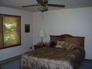 138 Marcel Dr, Dingmans Ferry, PA 18328 photo 7