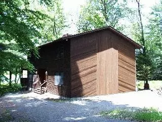 138 Marcel Dr, Dingmans Ferry, PA 18328 photo 9