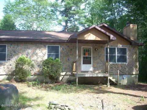 100 Maple St, Dingmans Ferry, PA 18328 photo 1