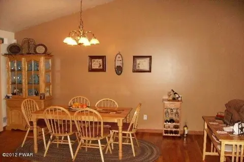 2217 Eagle Path, Bushkill, PA 18324 photo 5