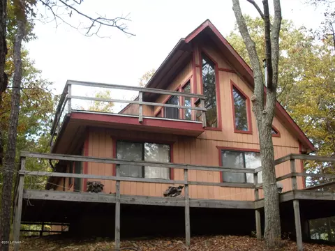 2376 Eagle Path, Bushkill, PA 18324 photo 18