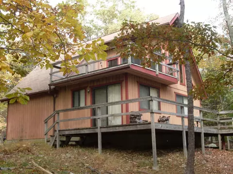 2376 Eagle Path, Bushkill, PA 18324 photo 22