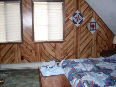 2376 Eagle Path, Bushkill, PA 18324 photo 9