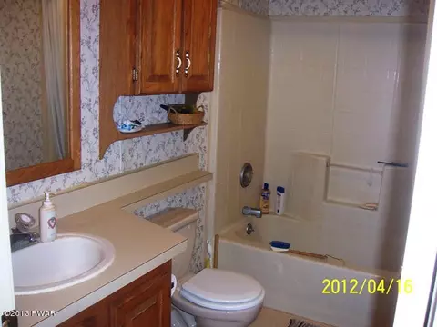 44 Kane Rd, Starlight, PA 18461 photo 14