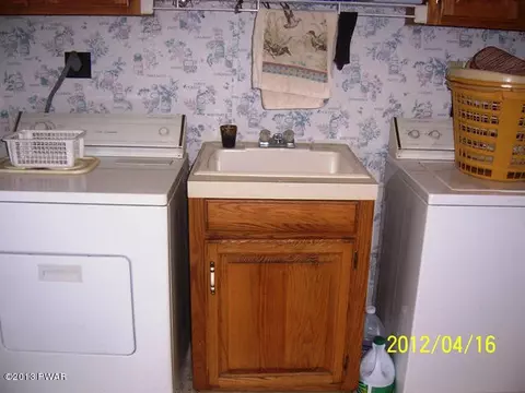 44 Kane Rd, Starlight, PA 18461 photo 12