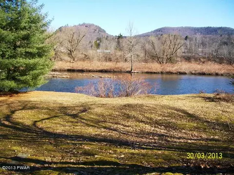 44 Kane Rd, Starlight, PA 18461 photo 23