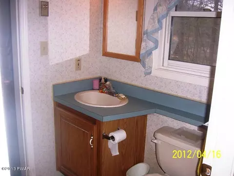 44 Kane Rd, Starlight, PA 18461 photo 13