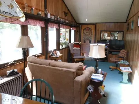 108 E Maheli Dr, Dingmans Ferry, PA 18328 photo 20