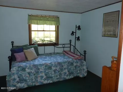 108 E Maheli Dr, Dingmans Ferry, PA 18328 photo 17