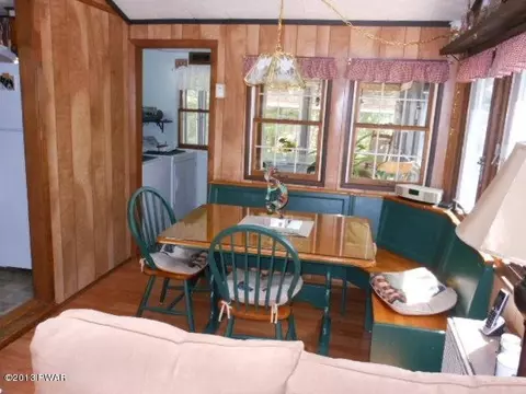 108 E Maheli Dr, Dingmans Ferry, PA 18328 photo 10
