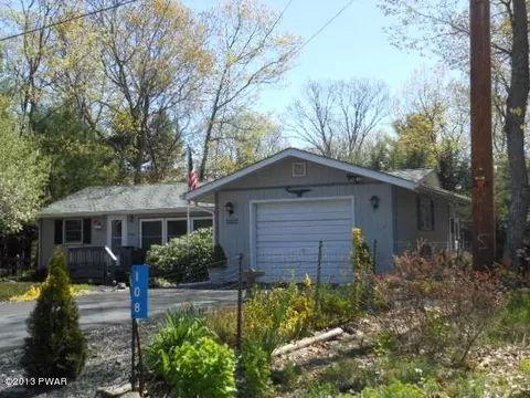 108 E Maheli Dr, Dingmans Ferry, PA 18328 photo 2
