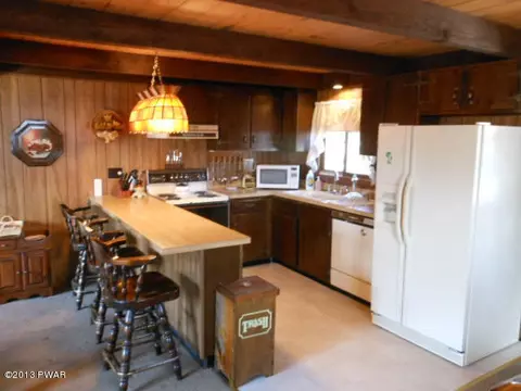151 Fall Ct, Dingmans Ferry, PA 18328 photo 7