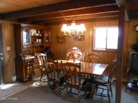 151 Fall Ct, Dingmans Ferry, PA 18328 photo 8