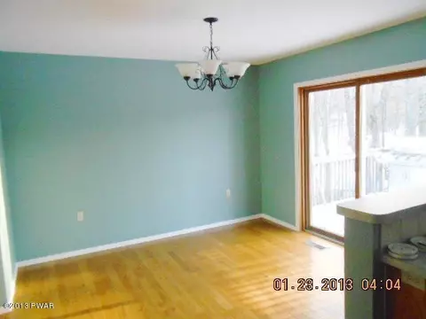 216 Lake Dr, Dingmans Ferry, PA 18328 photo 3