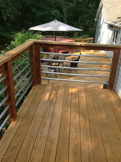 111 Apache Trl, Dingmans Ferry, PA 18328 photo 33