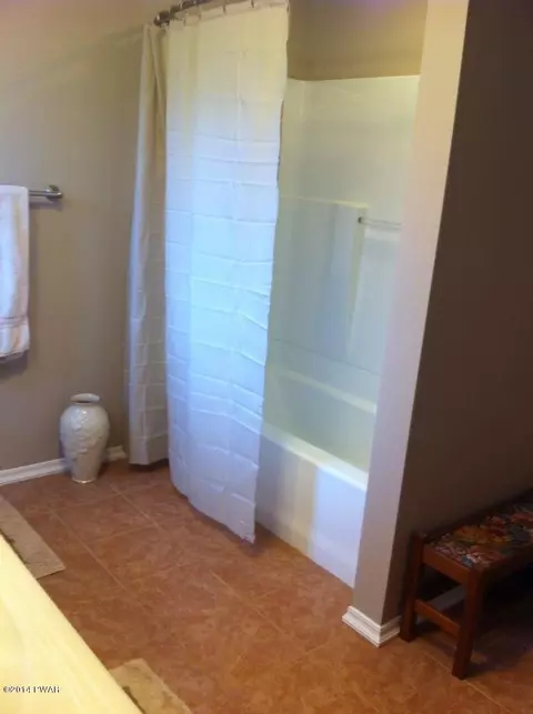 111 Apache Trl, Dingmans Ferry, PA 18328 photo 18
