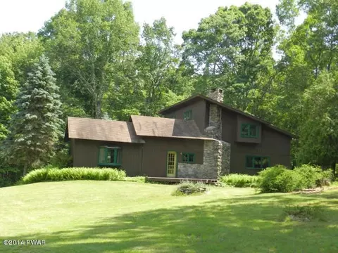 2105 Steele Rd, Bushkill, PA 18324 photo 42