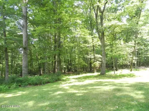 2105 Steele Rd, Bushkill, PA 18324 photo 58