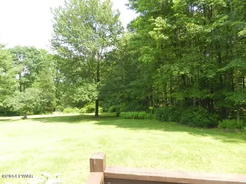 2105 Steele Rd, Bushkill, PA 18324 photo 54
