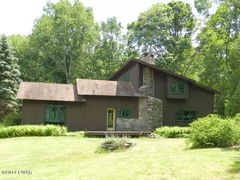 2105 Steele Rd, Bushkill, PA 18324 photo 49