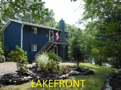 2370 Eagle Path, Bushkill, PA 18324 photo 1