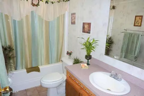 3818 River Rd, Equinunk, PA 18417 photo 7