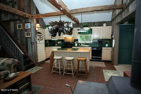 85 River View Rd, Equinunk, PA 18417 photo 7