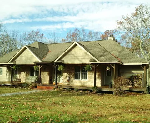 113 Apache Trl, Dingmans Ferry, PA 18328 photo 15