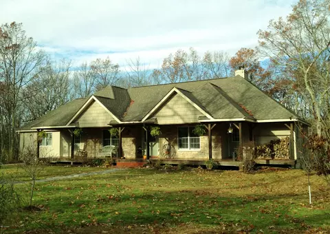 113 Apache Trl, Dingmans Ferry, PA 18328 photo 6