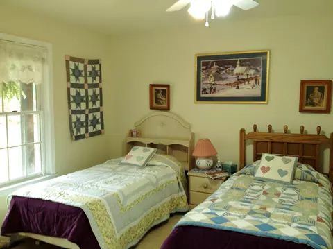 113 Apache Trl, Dingmans Ferry, PA 18328 photo 21