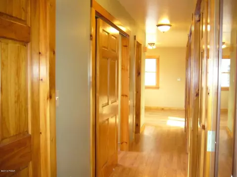385 Lake Como Rd, Lake Como, PA 18437 photo 12