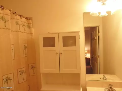 114 Starview Dr, Dingmans Ferry, PA 18328 photo 14