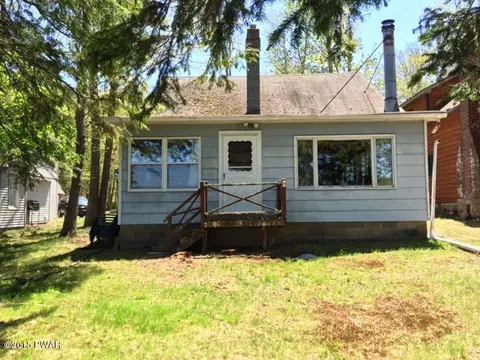 220 Dorys Rd, Dingmans Ferry, PA 18328 photo 1