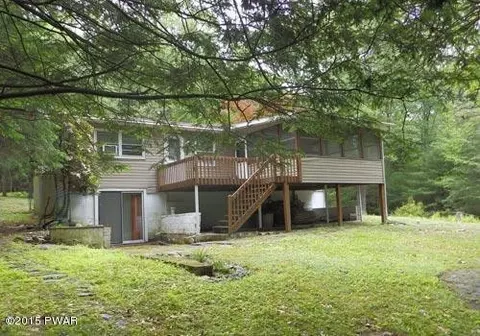 188 Outer Dr, Dingmans Ferry, PA 18328 photo 13