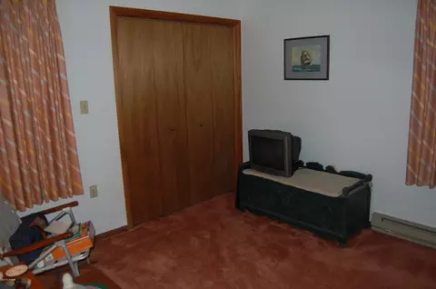 237 Fox Rd, Dingmans Ferry, PA 18328 photo 8