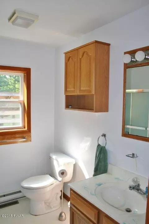 168 E Beaver Dam Rd, Tafton, PA 18464 photo 16