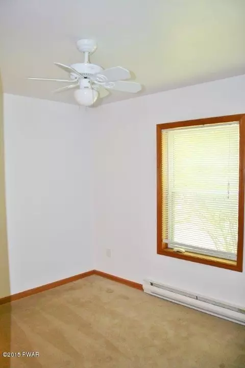 168 E Beaver Dam Rd, Tafton, PA 18464 photo 15