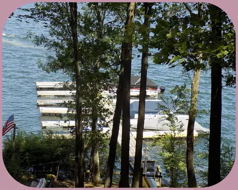 136 Black Bear Run, Paupack, PA 18451 photo 45