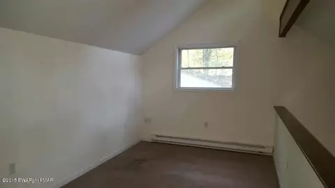 113 Fairview Dr, Dingmans Ferry, PA 18328 photo 6