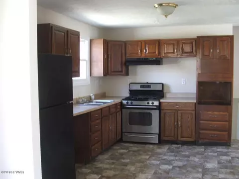 4809 W Pine Ridge Dr, Bushkill, PA 18324 photo 6