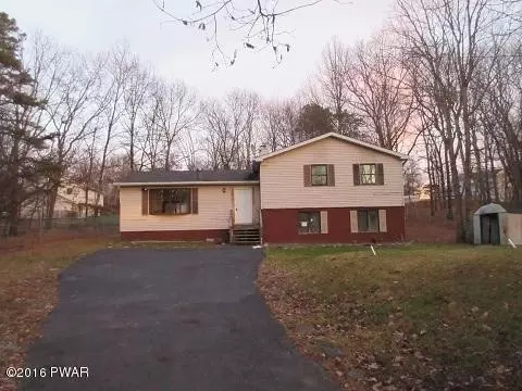 4809 W Pine Ridge Dr, Bushkill, PA 18324 photo 1