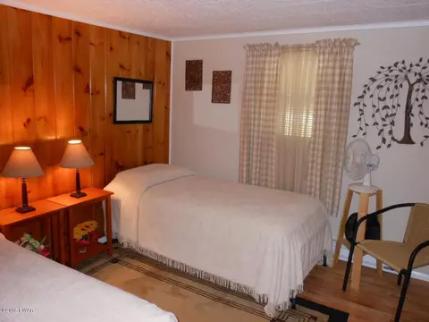 155 E Lakeview Dr, Dingmans Ferry, PA 18328 photo 14