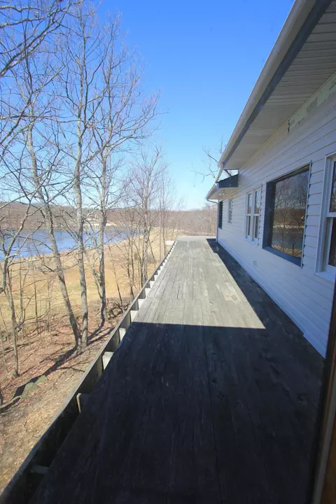 151 Mocking Bird Ct, Bushkill, PA 18324 photo 4